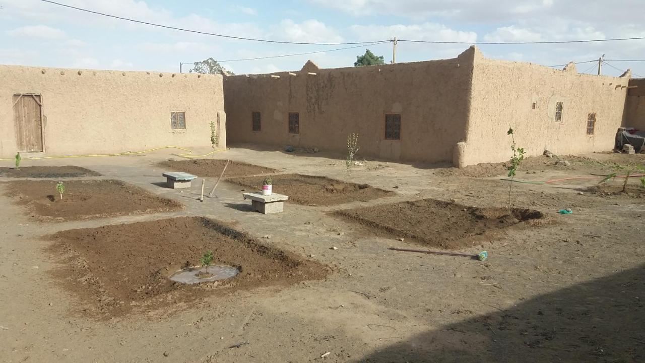 Nomad House Hotel Merzouga Bagian luar foto