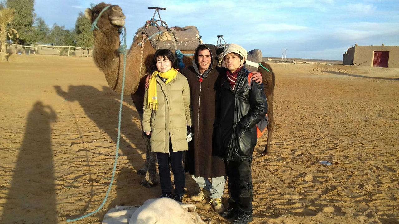 Nomad House Hotel Merzouga Bagian luar foto